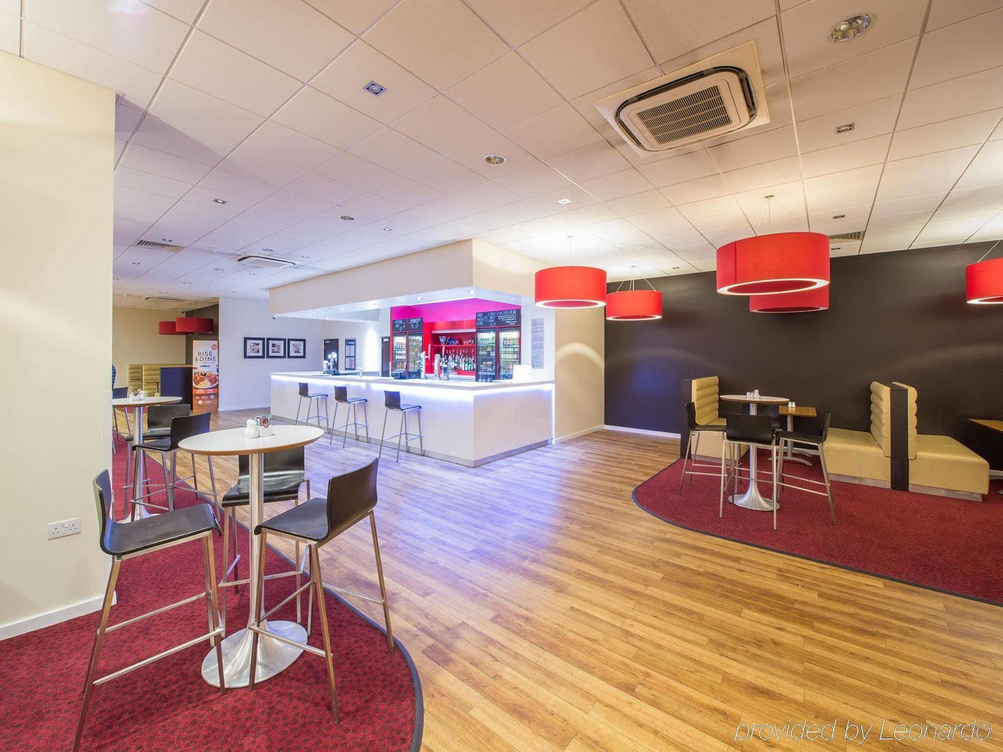 Mercure London Gatwick Airport Horley Eksteriør billede